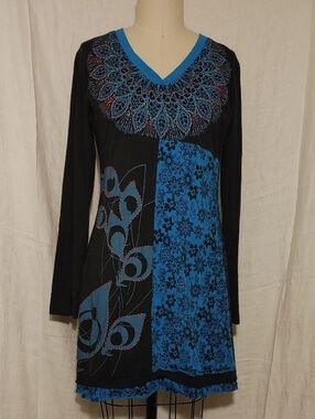 Tunieva Nepal Cotton Black & Bright Blue Patterned V-Neck Tunic Size M